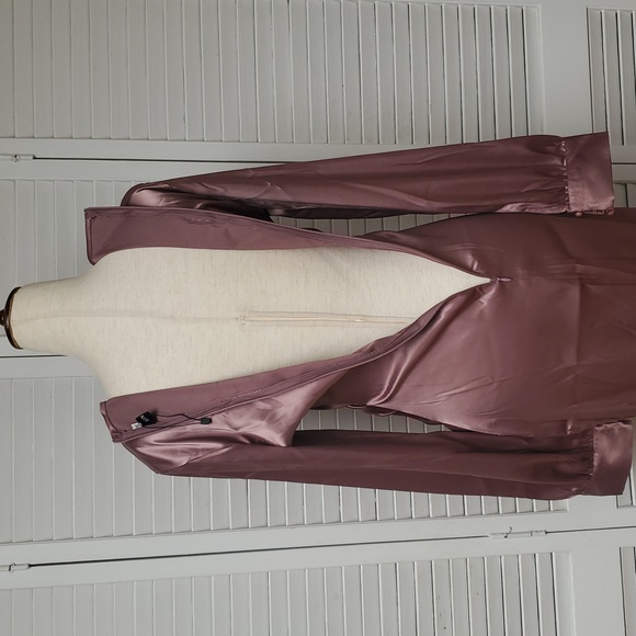 Miss Ord Elegant Satin Mauve Evening Gown - Picture 6 of 6